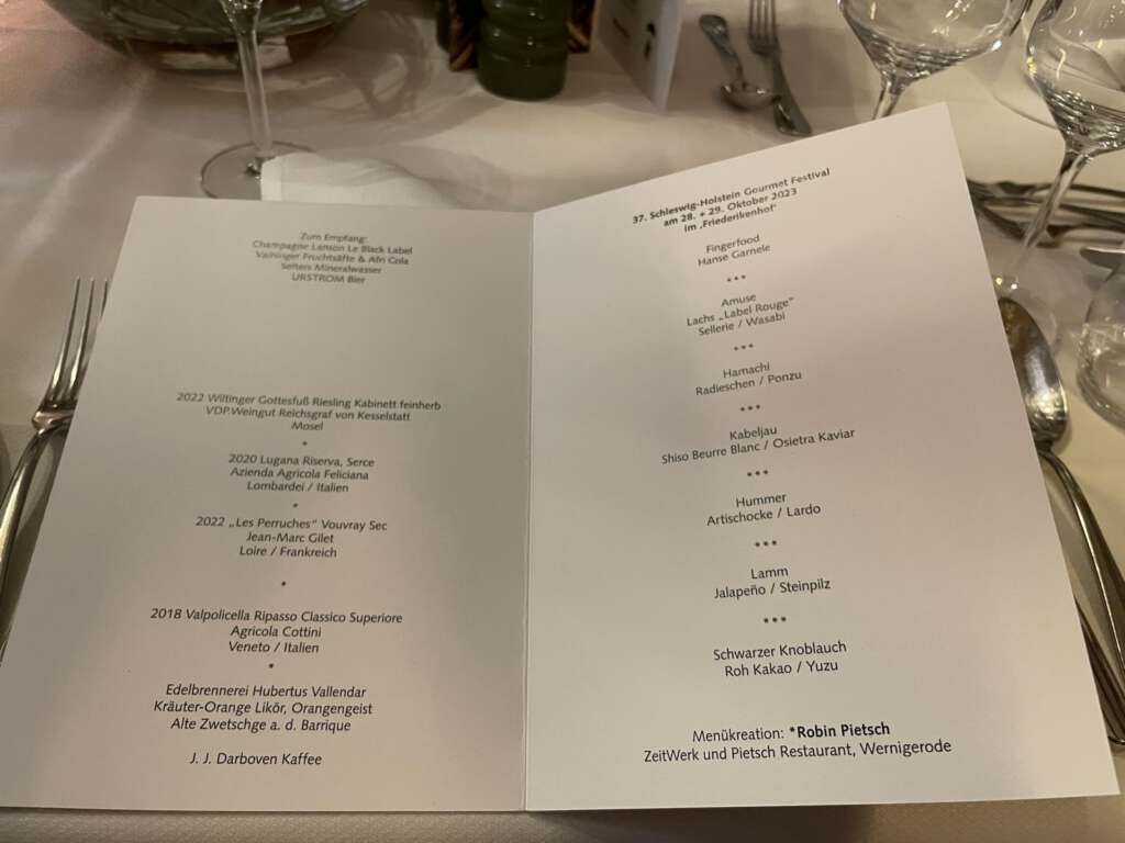 Die Getränke- und Speisekarte beim 37. Schleswig-Holstein Gourmet Festival