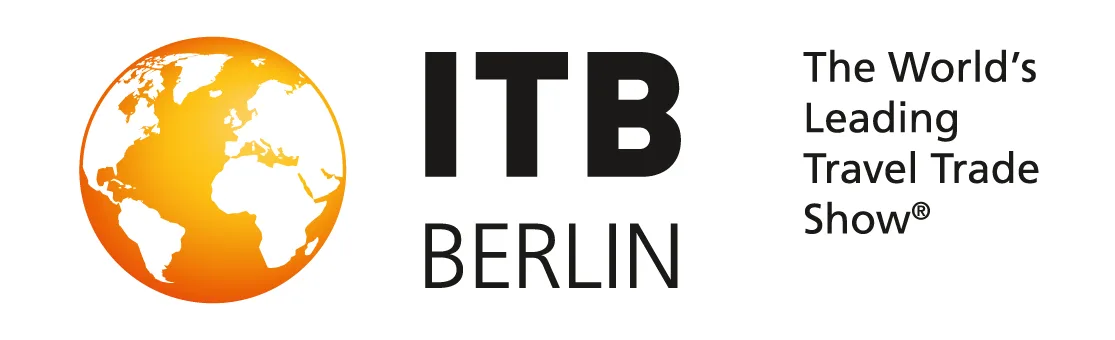 ITB Berlin-Logo mit einem orangefarbenen Globus und dem Text "The World's Leading Travel Trade Show®" auf weißem Hintergrund.